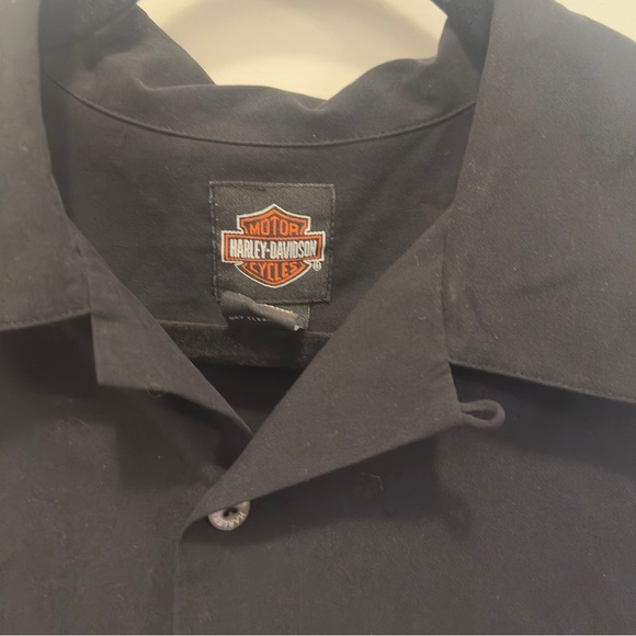 Harley-Davidson Men's Black Shirt with Red Stitching - Picture 3 of 5